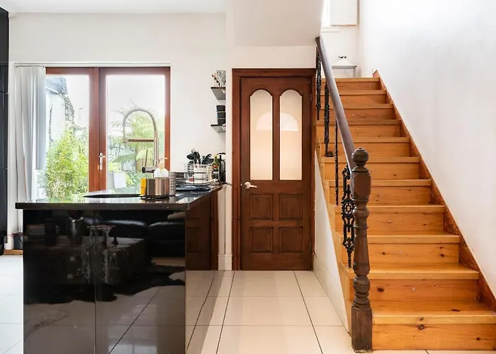 Serres' Homestay szállás