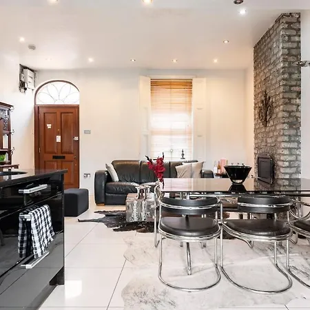 منزل للإقامة Serres' دبلن